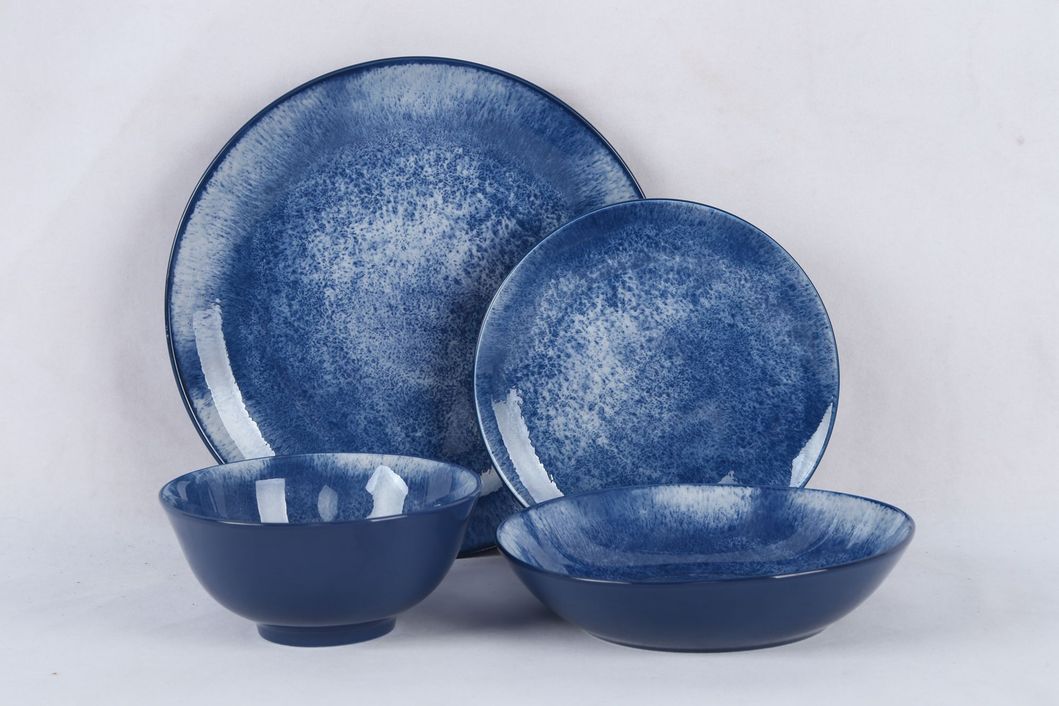The Evolution and History of Melamine Dinnerware