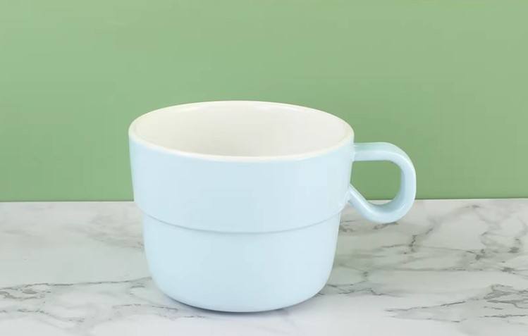 15 oz Unbreakable Melamine Plastic Tea Cups & Saucers Reusable Stackable Dishwasher Safe CLASSIC Party Style 450ml Drinking Cups - Image 4
