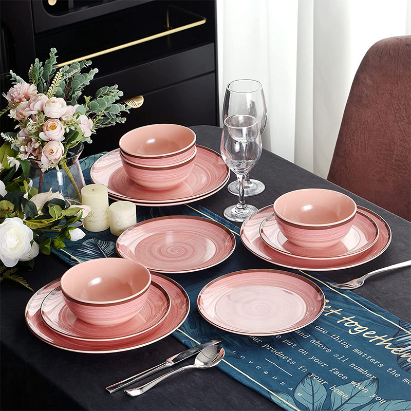 Food-grade melamine dinnerware set displaying various plate sizes and bowls for commercial tableware grade evaluation